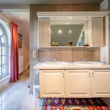 Blauw Aan Zee 别墅 德帕内