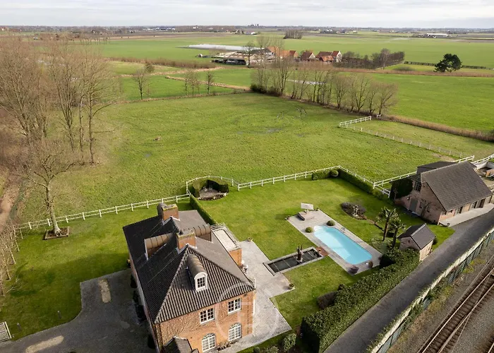 ヴィラ Blauw Aan Zee デ パンネ