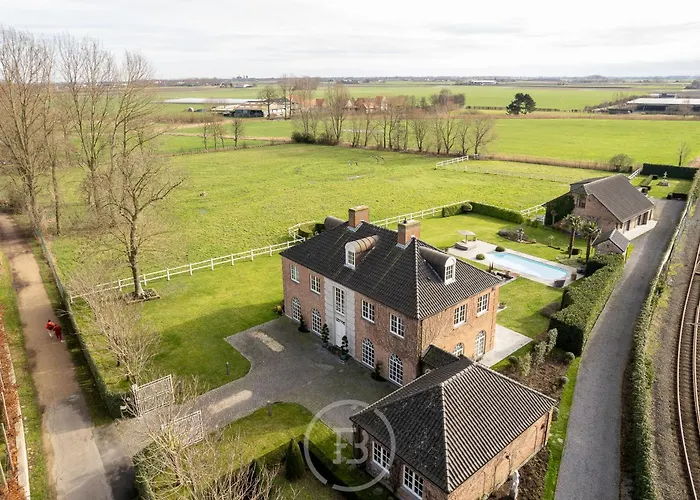 Blauw Aan Zee * デ パンネ